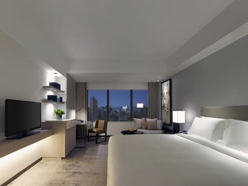 New World Makati Hotel image 4